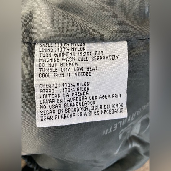 Vintage Logo Athletic Tampa Bay Buccaneers Windbreaker Jacket Size Men’s Large - Picture 11 of 11